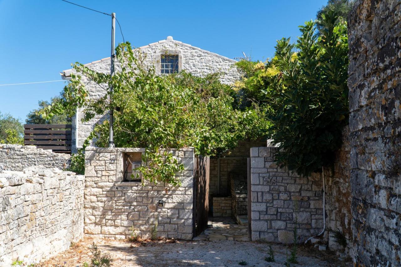 Villa Adamantia Paxos Gaios Extérieur photo